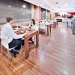 Vista Hotel 4*