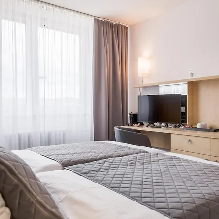 Vista 4*