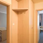 Vista Hotel 4*