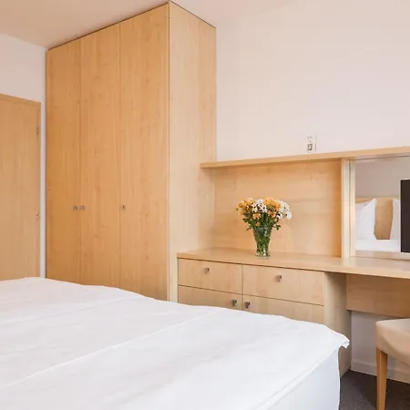 Vista 4* Μπρνο