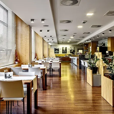 Hotel Vista 4*