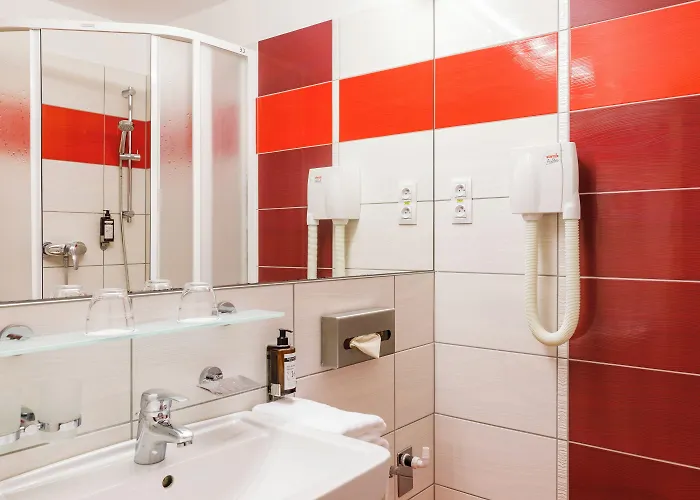 Vista Hotel 4*